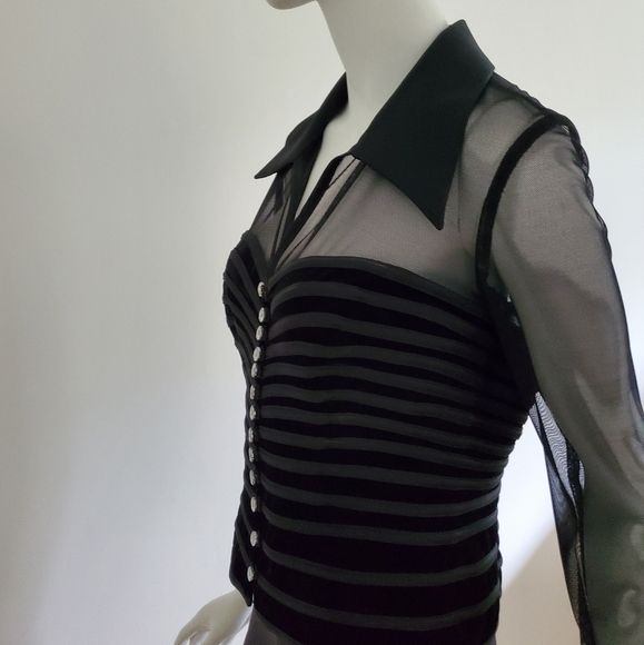 Top - Picture 2 of 7